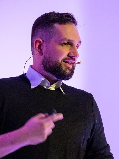 Technologie, mens en leiderschap: 3 cruciale peilers in Digitale Transformatie